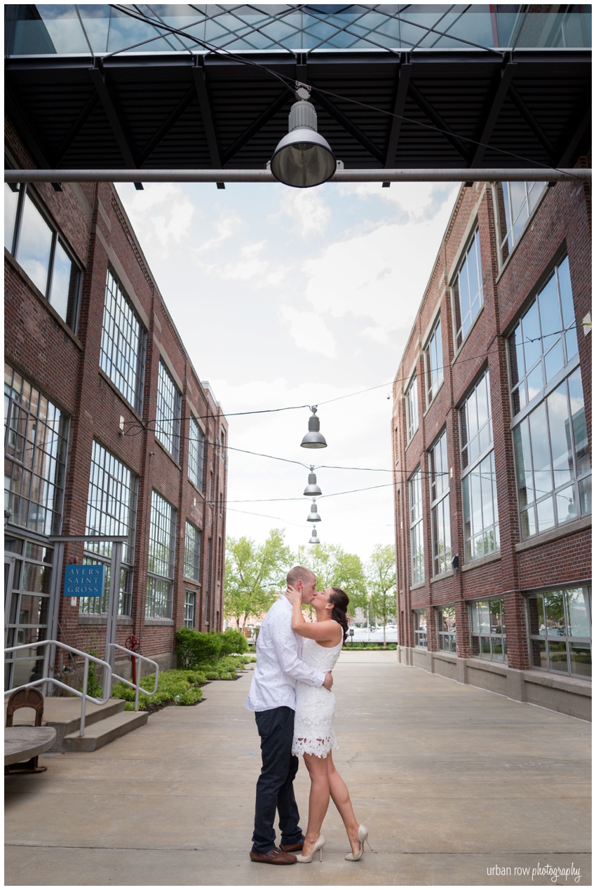 urbanrowphoto-sarajake-engaged_0005