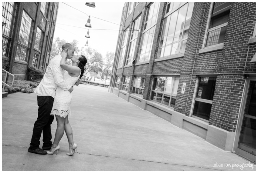 urbanrowphoto-sarajake-engaged_0006