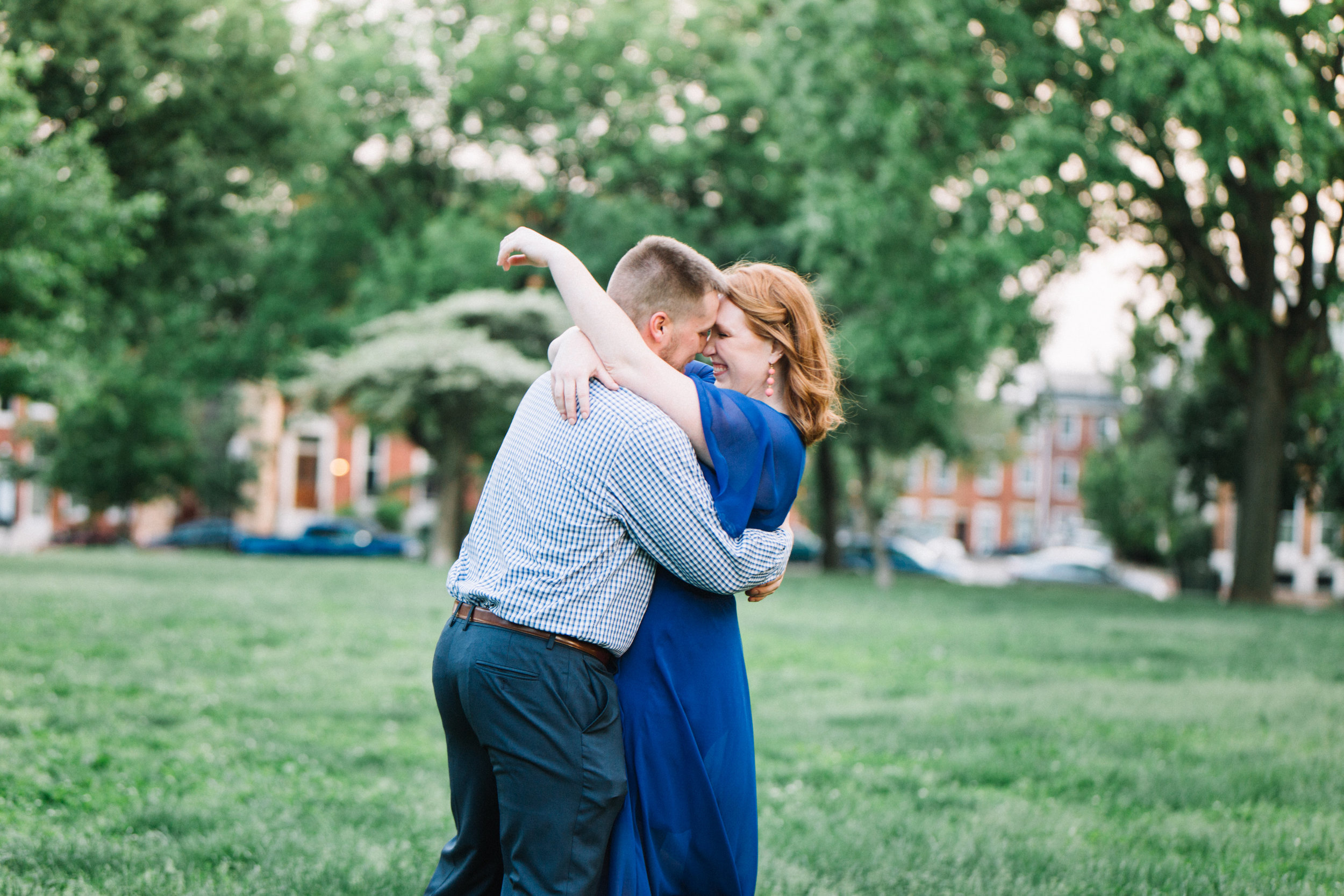 federal-hill-park-engagement.jpg