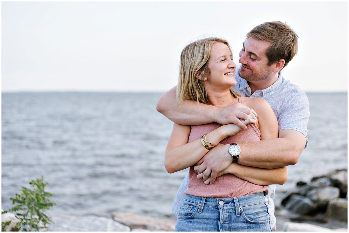 urban-row-photo-beachy-summer-engagement-photos_0012.jpg