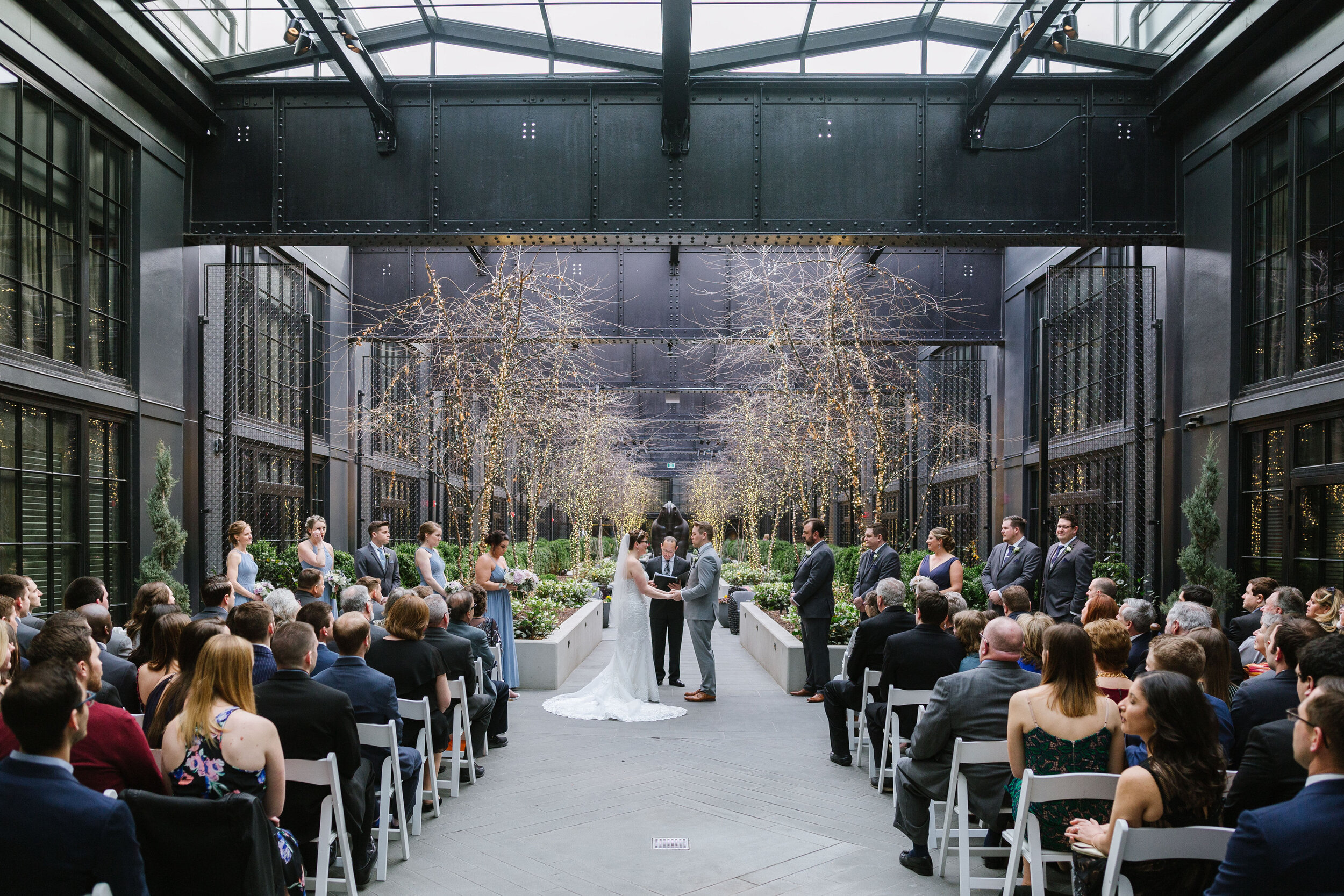 10 things to look for in a wedding venue: a photographer's perspective