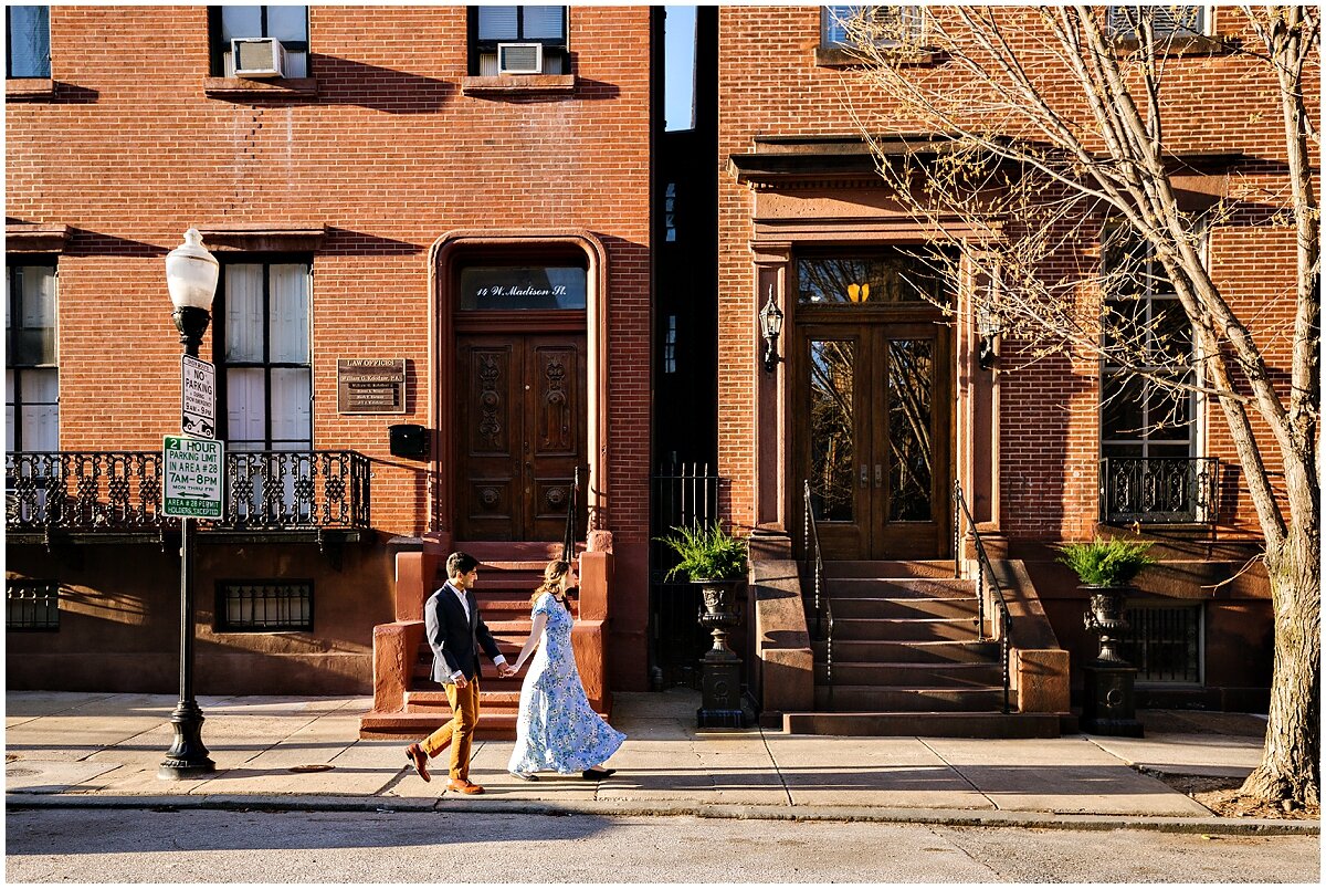 urban-row-photo-baltimore-brownstones-mt-vernon-engagement-photos_0022.jpg