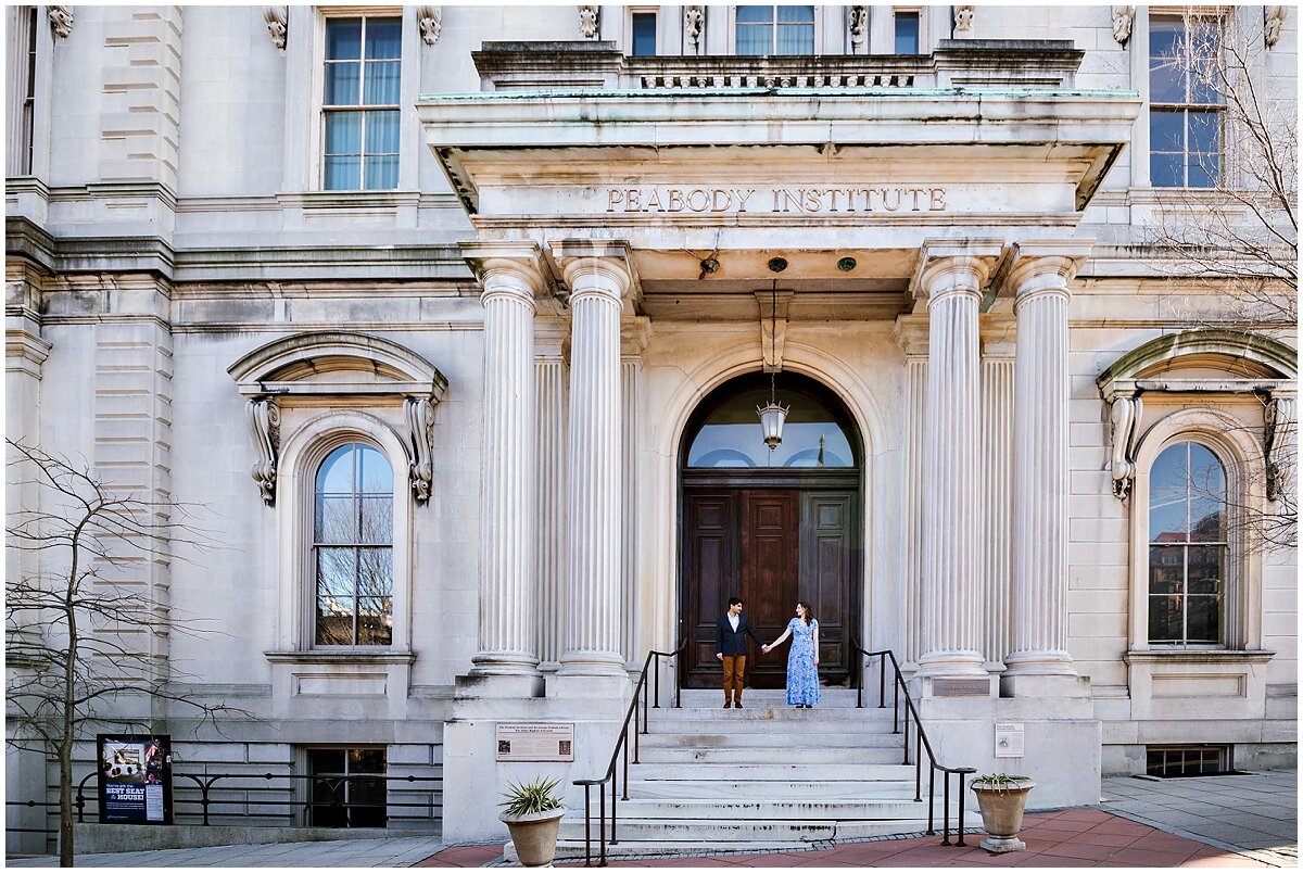 urban-row-photo-peabody-library-mt-vernon-baltimore-engagement_0008.jpg