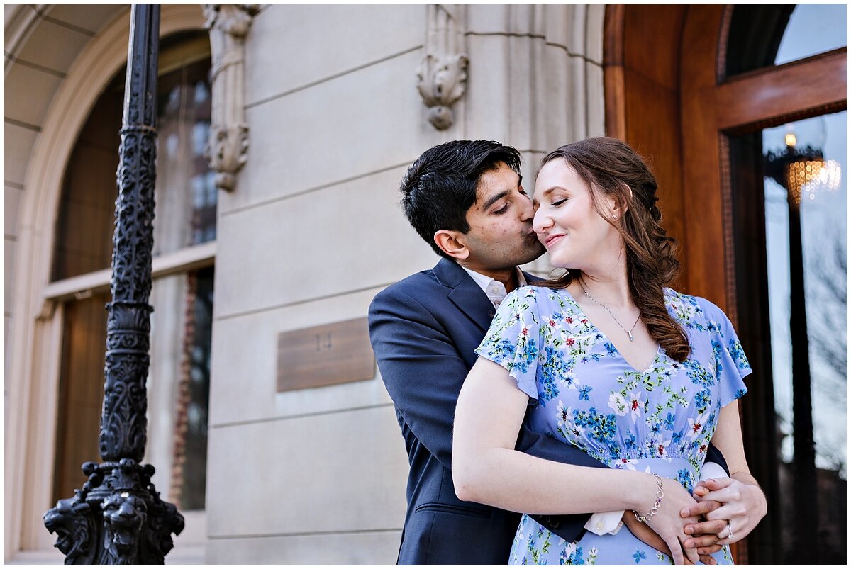 urban-row-photo-romantic-baltimore-engagement-photographer_0020.jpg