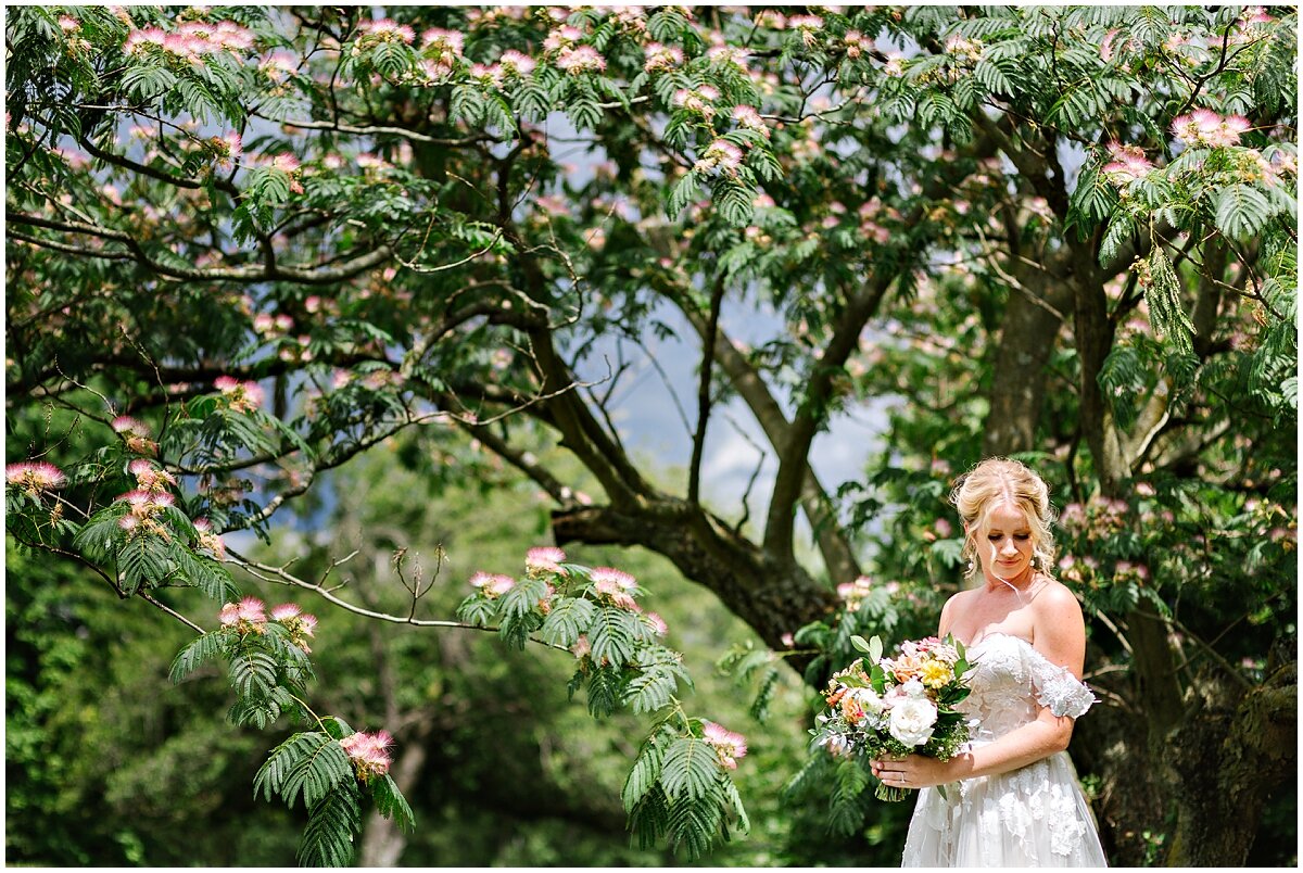 urban-row-photo-summer-bride-messy-updo_0011.jpg