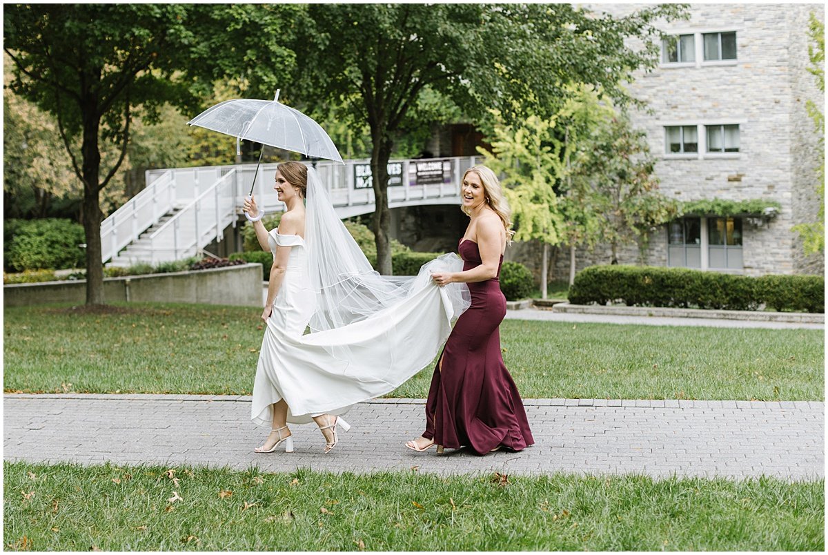 urban-row-photo-rainy-loyola-university-maryland-wedding_0036.jpg