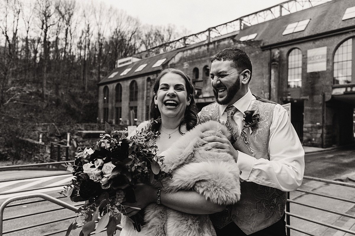 urban-row-photo-joyful-natural-baltimore-wedding-photographer_0014.jpg