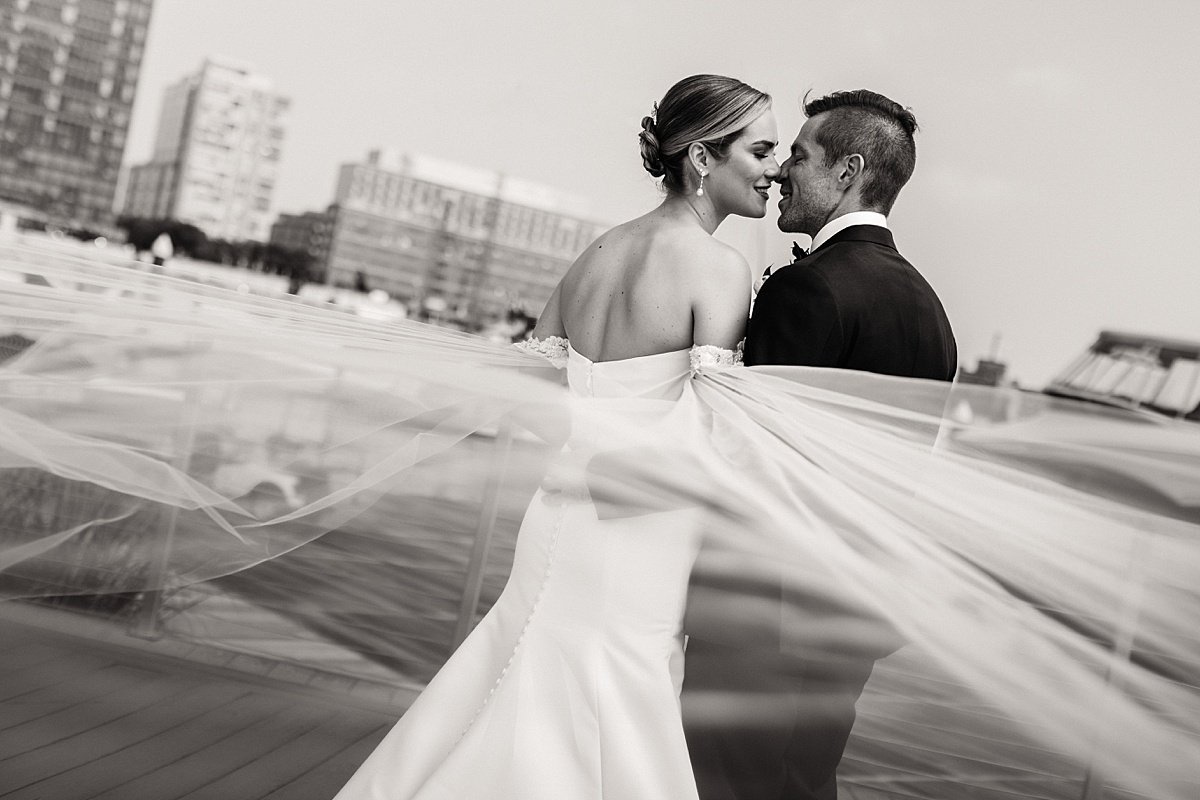 urban-row-photo-first-look-photos-best-baltimore-wedding-photographer_0021.jpg