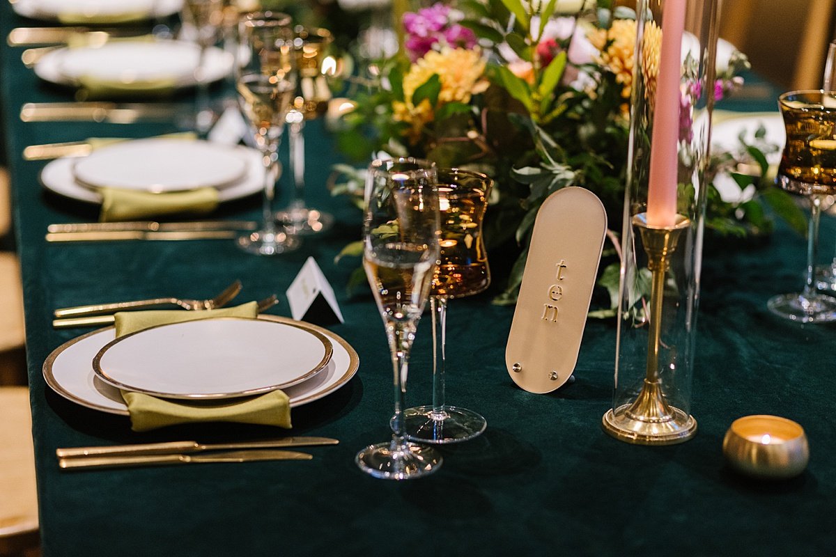 urban-row-photo-luxe-colorful-winslow-tablescape-velvet-green-linen_0031.jpg