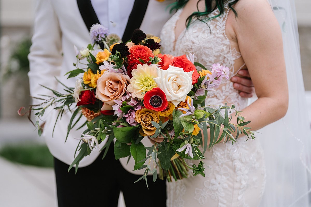 urban-row-photo-vibrant-colorful-wedding-bouquet_0019.jpg