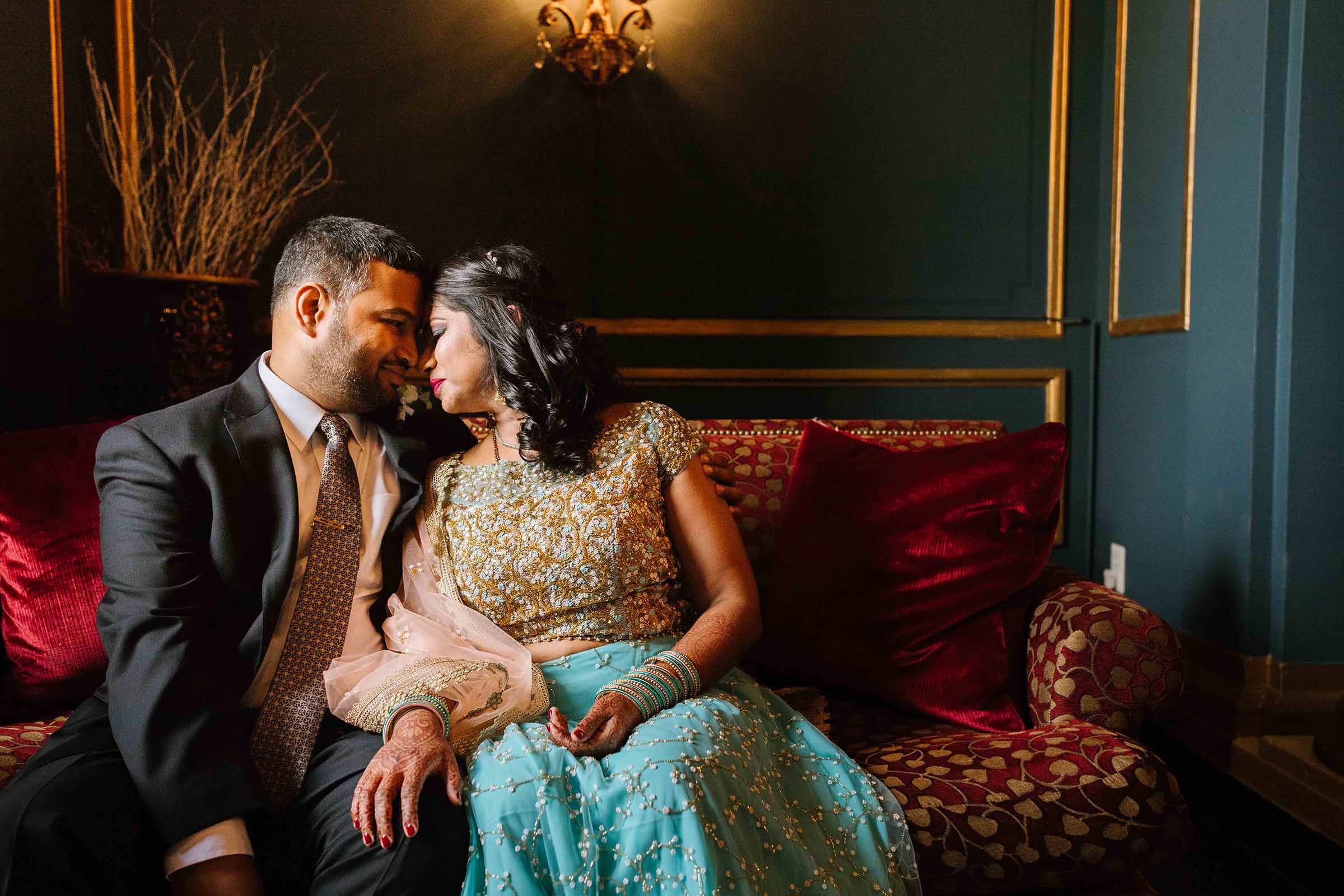baltimore_wedding_photographer_urban_row_photography_belvedere_hotel_mount_vernon 15.jpg